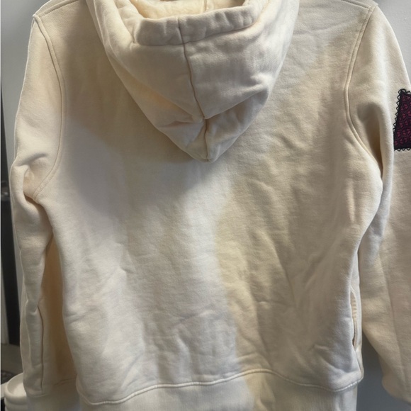 ✨Disney-Inspired Desigual-Style Mickey Sweater – Fun Floral Patch ✨ - Picture 6 of 7